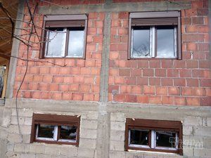 Rolohouse ALU i PVC stolarija