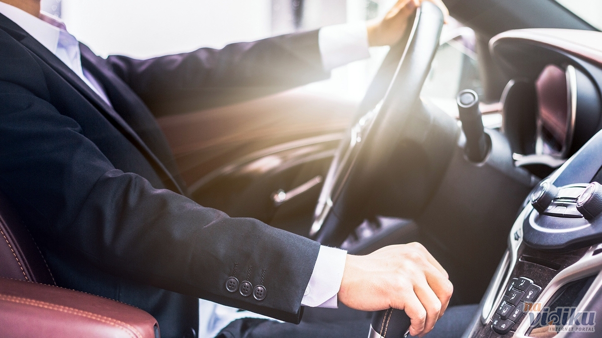 Tehnički pregled i registracije vozila, Tom Sistem registracija vozila