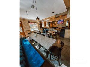 Hedonist space