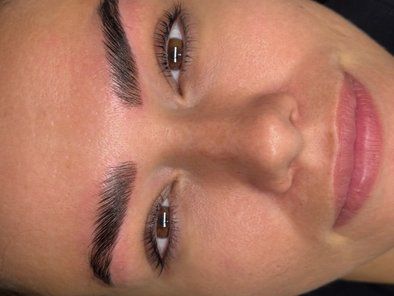 Alexandria Brow & Beauty Lounge - Studio za profesionalno šminkanje i trajnu šminku