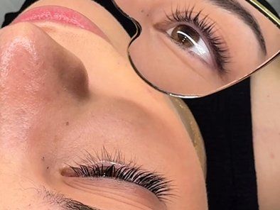 Alexandria Brow & Beauty Lounge - Studio za profesionalno šminkanje i trajnu šminku