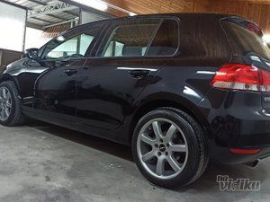 AiJ Garage Car Detailing