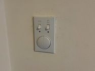 Neutral Electro električar