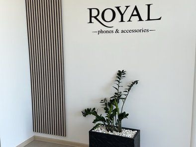 Royal Mobil prodaja telefona i opreme za mobilne telefone