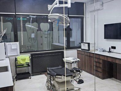 Dental MC Dr David Kukolj specijalistička stomatološka ordinacija