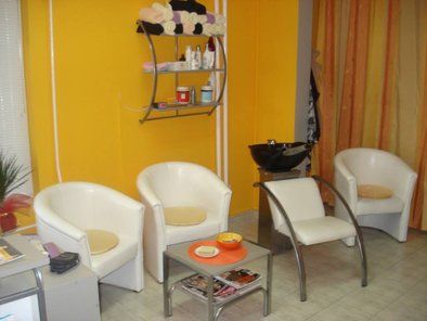 Frizersko kozmetički salon Trač 3