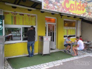 fast-food-caldo-ustanicka-c14c70-4.jpg