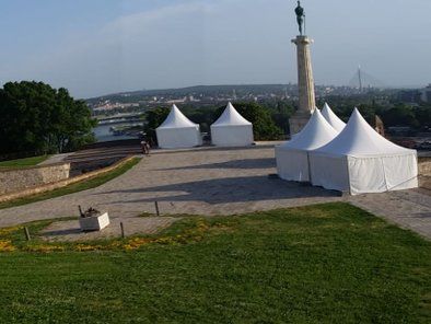 DIFFERENT EVENT rentiranje i prodaja šatora