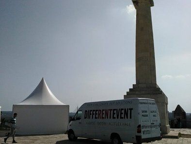 DIFFERENT EVENT rentiranje i prodaja šatora