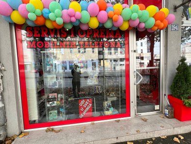 Servis i oprema za mobilne telefone Bulevar Viktor Mob