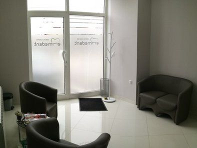 Dental Center Emmedent