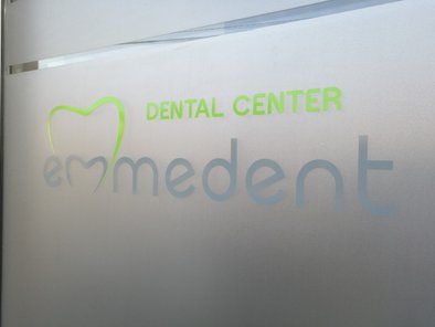 Dental Center Emmedent