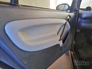 ĐOROVIĆ AUTOTAPETARIJA