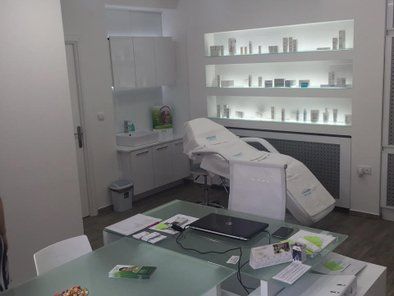 Dr. med. Christine Schrammek derma.cosmetics