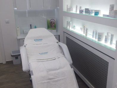 Dr. med. Christine Schrammek derma.cosmetics