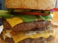 dostava-hrane-top-burger-ff9d0a.jpg