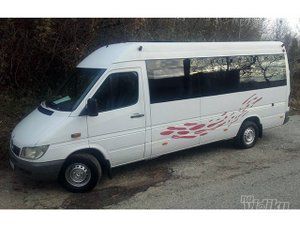 autoprevoz-djordjevic-minibus-i-kombi-prevoz-abbc65-1.jpg