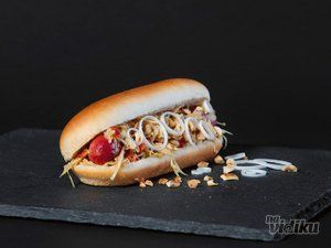 Fast food hot dog - Take a Senfie