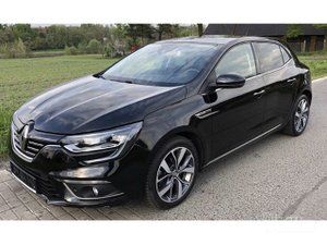 Duplex rent a car