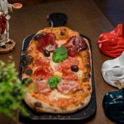 Tre sapori tri ukusa - pizza gourmet