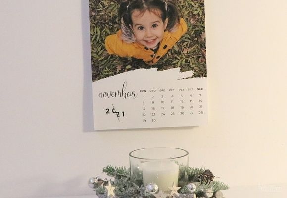 Kalendar 23x31cm sa Vašim fotografijama (13 listova)