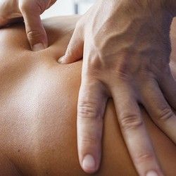 Terapeutska masaža sa elementima akupresure 60 minuta