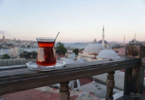 Istanbul avionom 5 dana / 4 noćenja! Smeštaj u hotelima sa 4* ili 3*! Carigrad izlet, krstarenje Bosforom, poseta palatama Topkapi i Dolmabahče, Prinčevska ostrva!