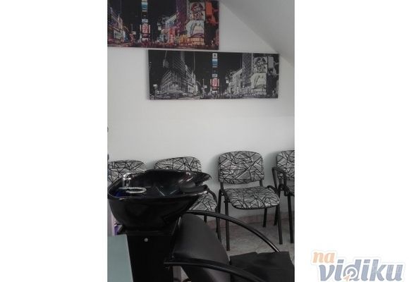 Tretman sa ampulama za regeneraciju kose