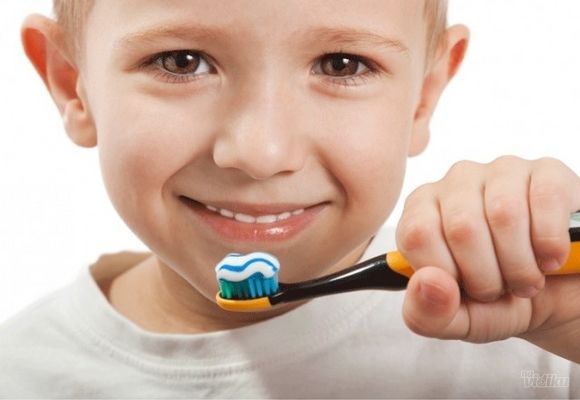 Zalivanje fisura + vađenje mlečnog zuba
