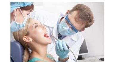 Uklanjanje zubnog kamenca ultrazvukom