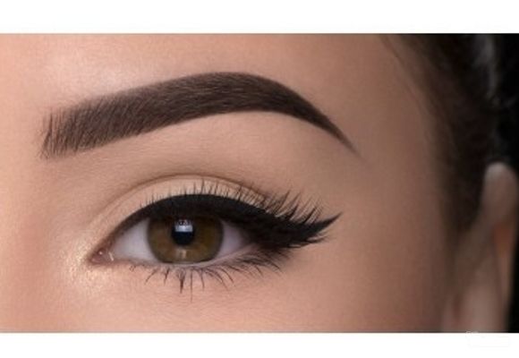 Japansko iscrtavanje obrva