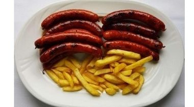 Domaća kobasica 400gr (restoranska proizvodnja od organskog mesa!) NAJUKUSNIJE U GRADU! (od utorka do četvrtka)
