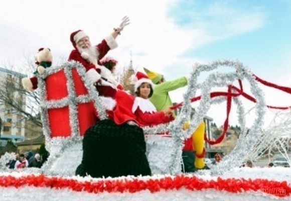 Doček Deda Mraza, novogodišnja predstava i dodela paketića (do 25-oro dece) - za firme!