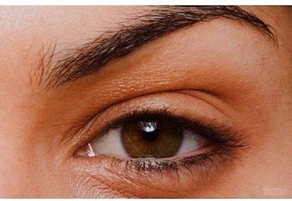 Estetska korekcija gornjih očnih kapaka