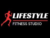 Lifestyle fitness studio kettlebell