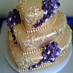 Svadbena torta Zlatna