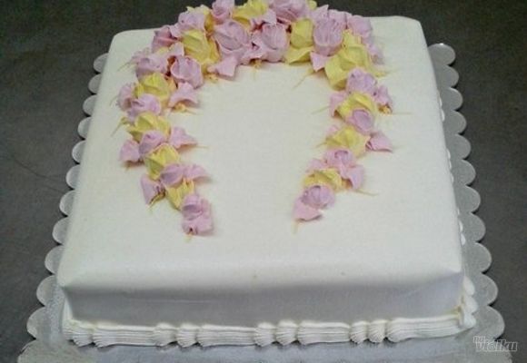 Svečana torta Žuta roze