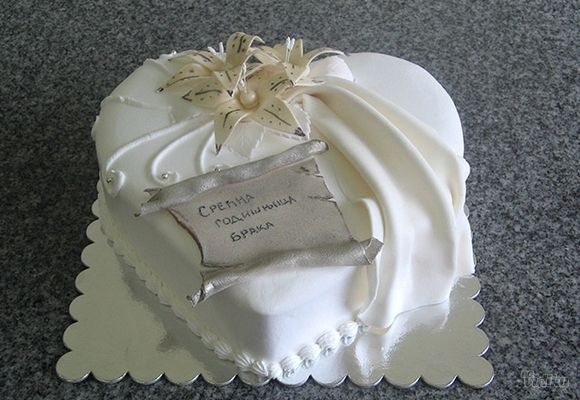 Svečana torta za godišnjicu braka