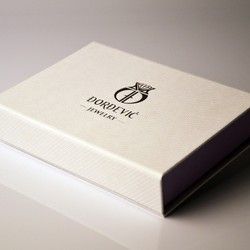Brendirana poklon kutija za vereničko prstenje i burme - Kutijica kutije za nakit
