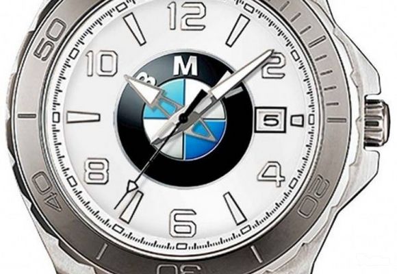 Reklamni sat sa znakom auta BMW 2