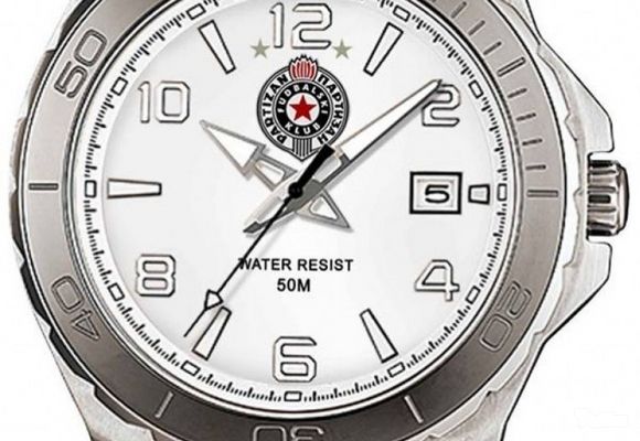 Reklamni sat sa znakom kluba Partizan