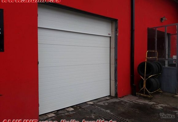 Garažna rolo vrata 16