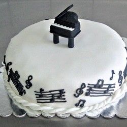 Svečana torta Klavir