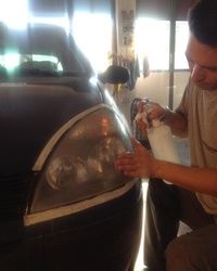 Poliranje farova Reno Clio