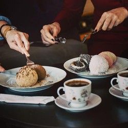 Tiramisu, rafaelo, mak i nutella + šoljica kafe