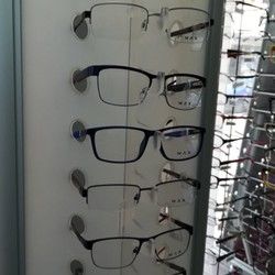 Naočare za vid Borča