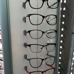 Prodaja naočara za vid Borča