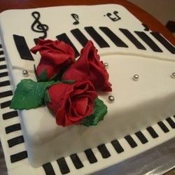 Svečana torta Klavir varijanta