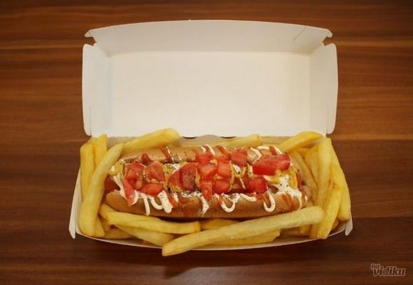 Tomato hot dog Beograd