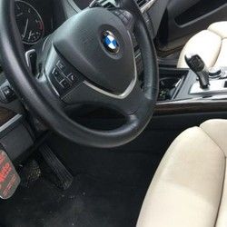 Dubinsko ciscenje BMW vozila Novi Sad